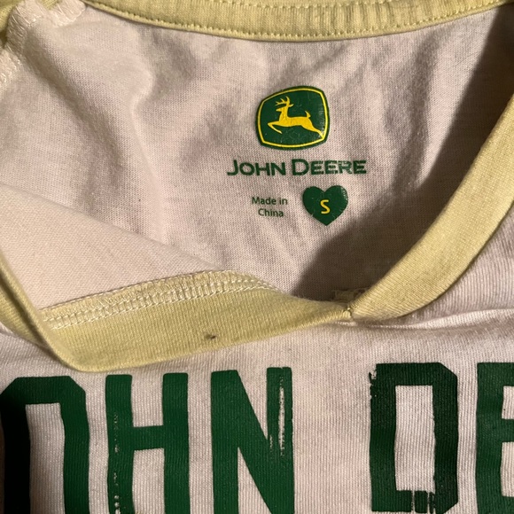 John Deere t-shirt - Picture 2 of 2